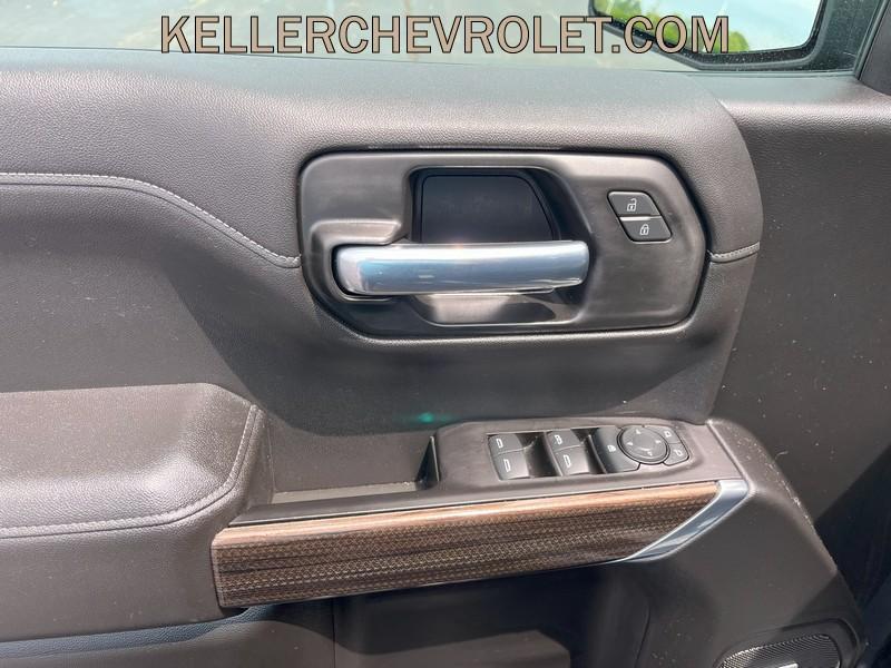 used 2021 Chevrolet Silverado 1500 car, priced at $40,499