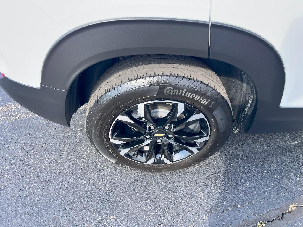 used 2023 Chevrolet TrailBlazer car, priced at $23,999