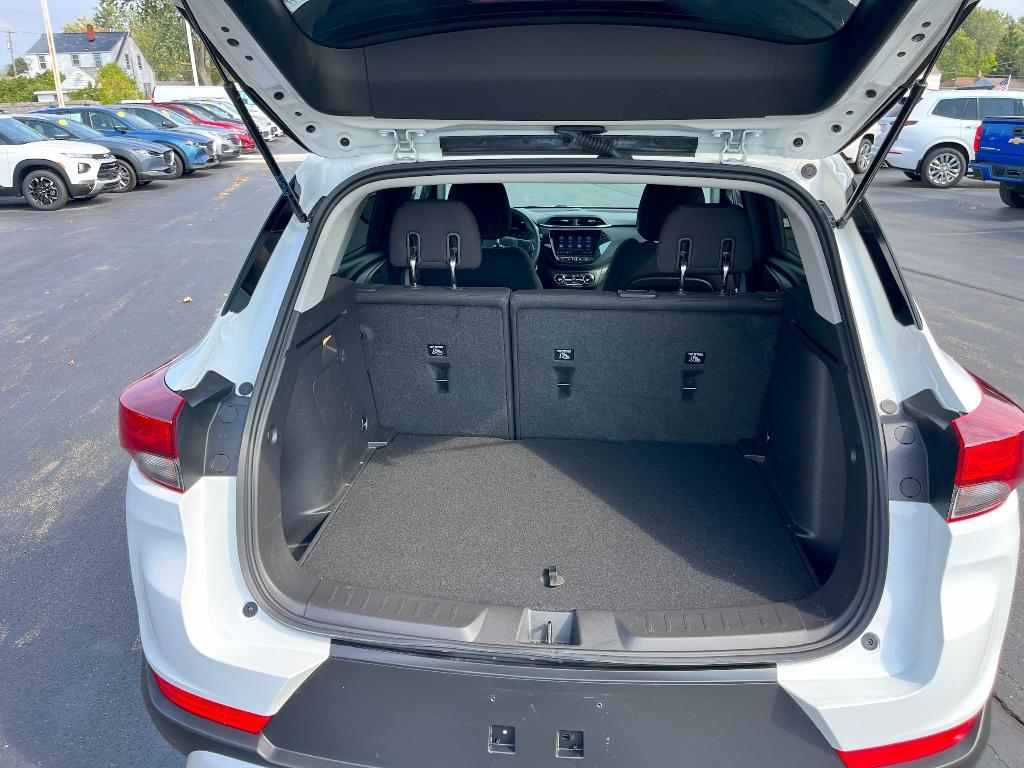used 2023 Chevrolet TrailBlazer car, priced at $23,999