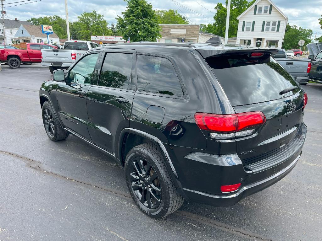 used 2022 Jeep Grand Cherokee WK car, priced at $32,599