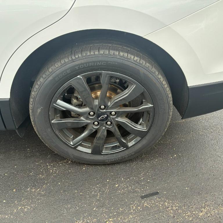 used 2023 Chevrolet Equinox car, priced at $24,989