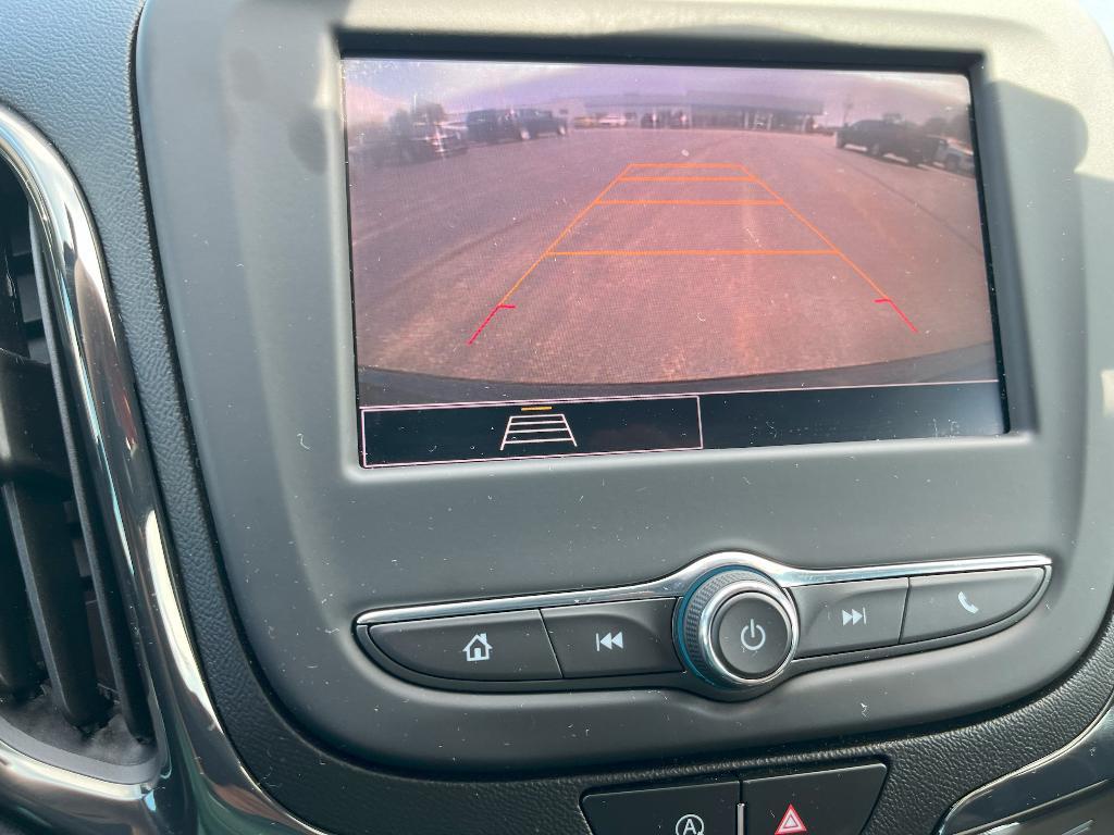 used 2022 Chevrolet Equinox car, priced at $25,507