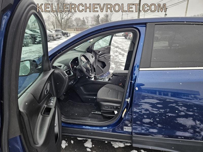 used 2022 Chevrolet Equinox car, priced at $20,979