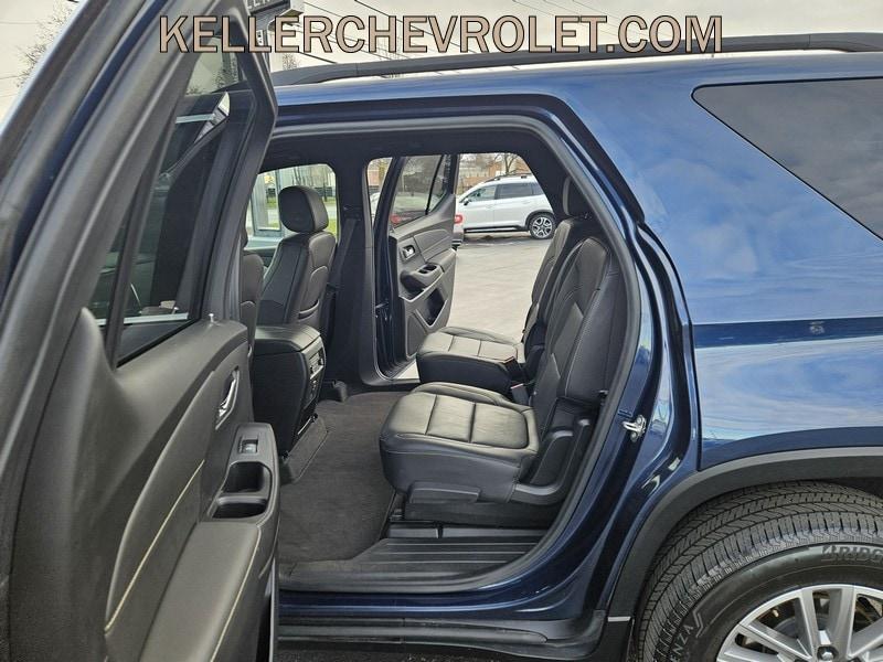 used 2022 Chevrolet Traverse car, priced at $32,975