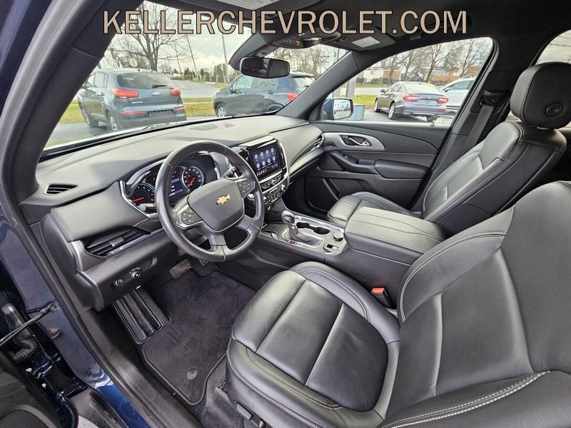 used 2022 Chevrolet Traverse car, priced at $32,975