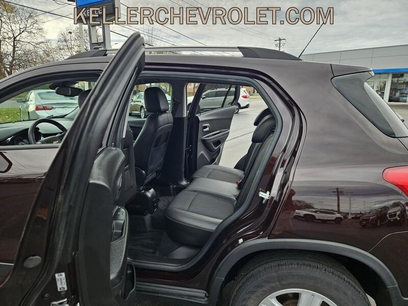 used 2021 Chevrolet Trax car, priced at $18,870