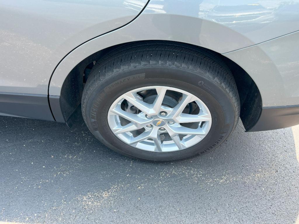 used 2023 Chevrolet Equinox car, priced at $22,999