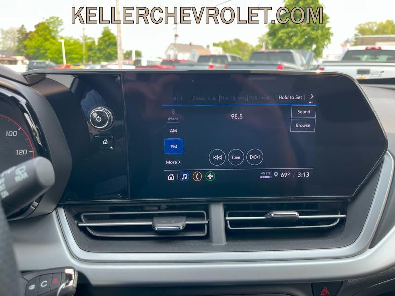 used 2024 Chevrolet Trax car, priced at $23,480