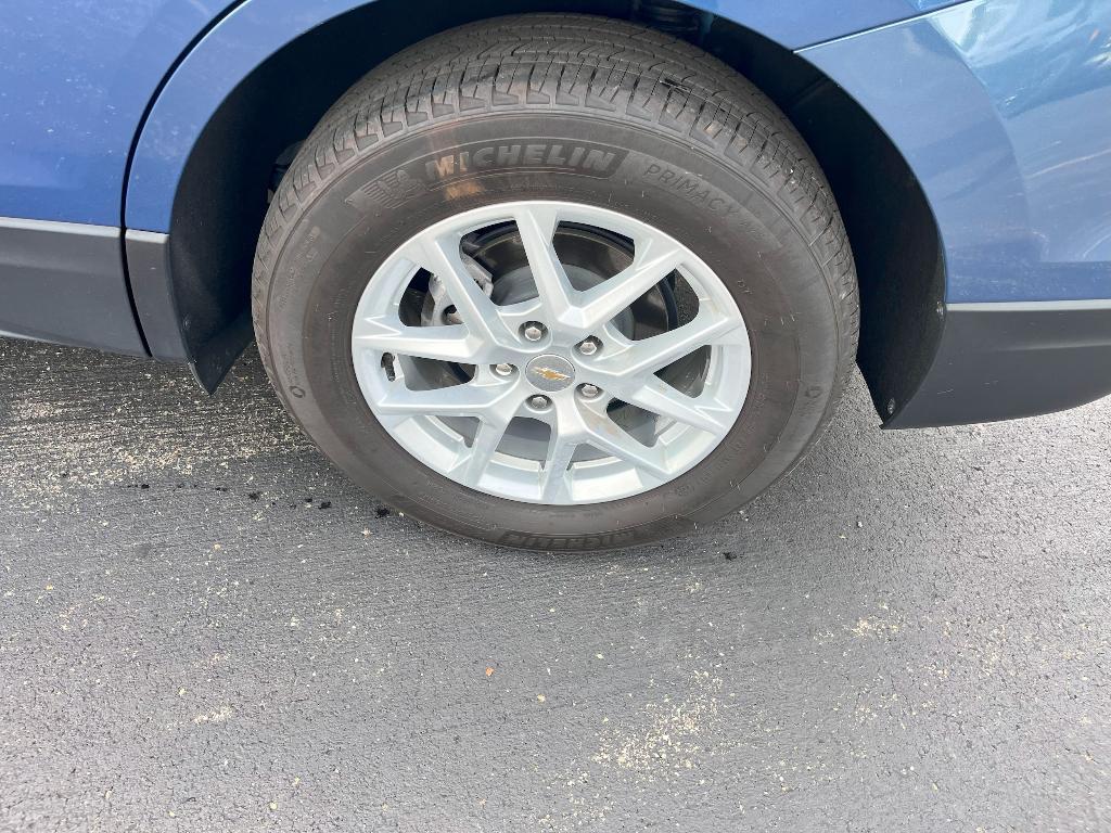 used 2024 Chevrolet Equinox car, priced at $22,637