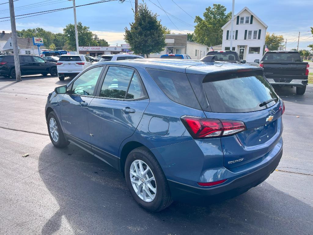 used 2024 Chevrolet Equinox car, priced at $22,637