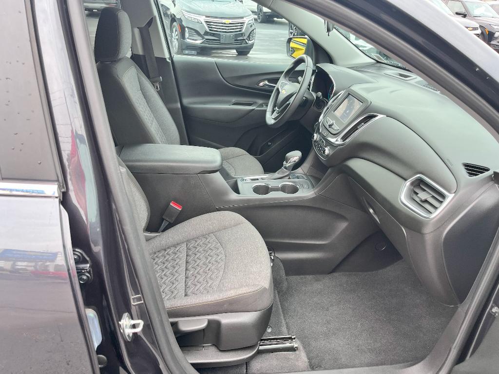 used 2022 Chevrolet Equinox car, priced at $21,822