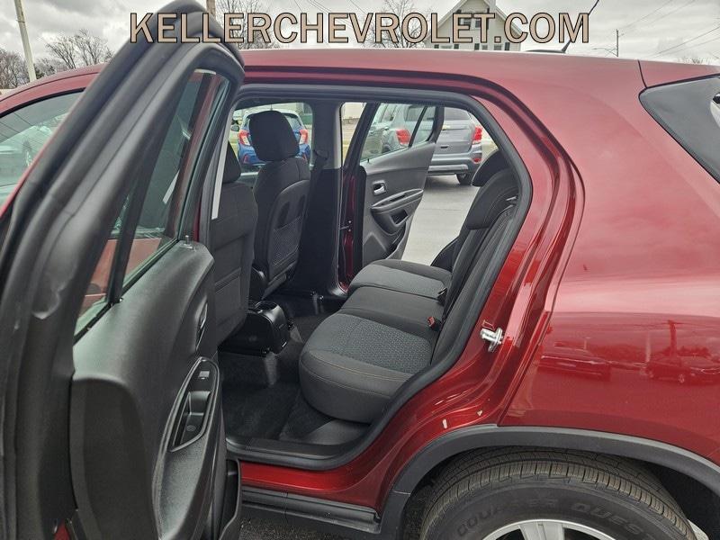 used 2021 Chevrolet Trax car, priced at $15,995