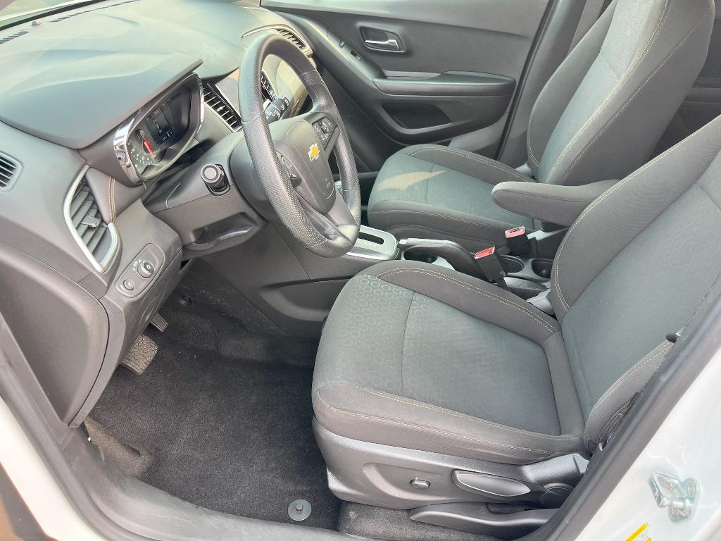 used 2022 Chevrolet Trax car, priced at $17,998