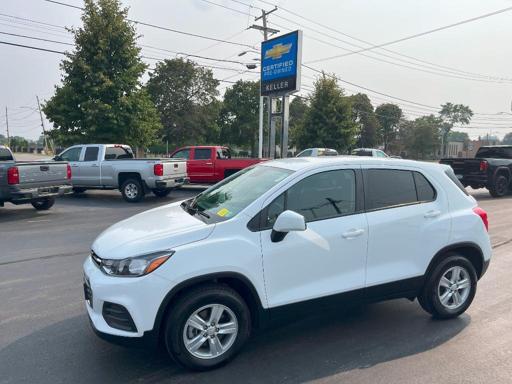used 2022 Chevrolet Trax car, priced at $17,998