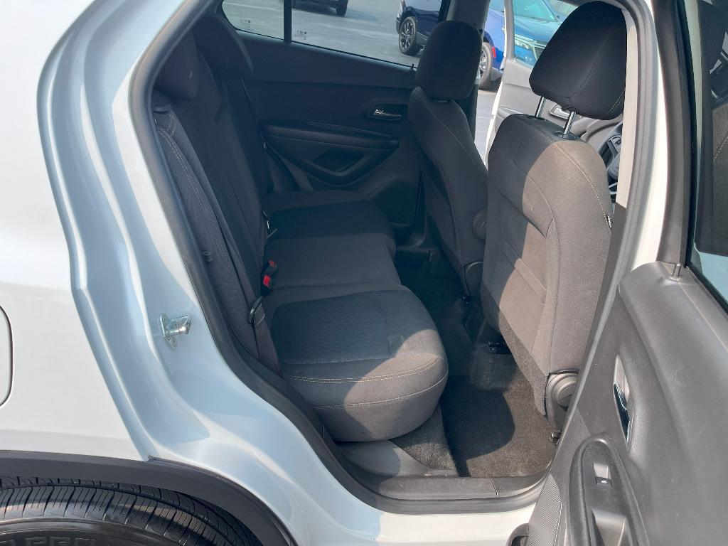 used 2022 Chevrolet Trax car, priced at $17,998