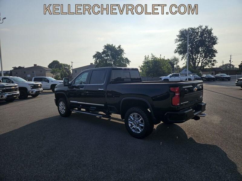 new 2024 Chevrolet Silverado 2500 car, priced at $77,900