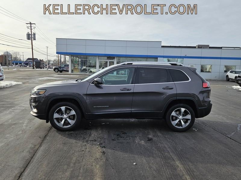 used 2019 Jeep Cherokee car, priced at $19,999