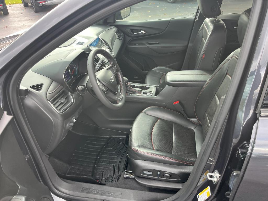 used 2022 Chevrolet Equinox car, priced at $23,990