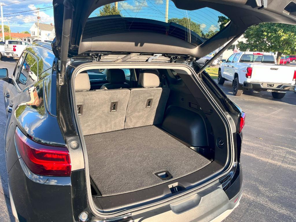 used 2023 Chevrolet Blazer car, priced at $31,998