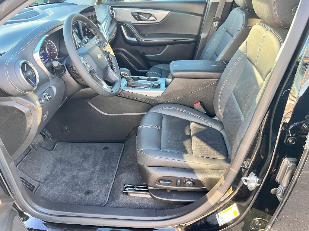 used 2023 Chevrolet Blazer car, priced at $31,998