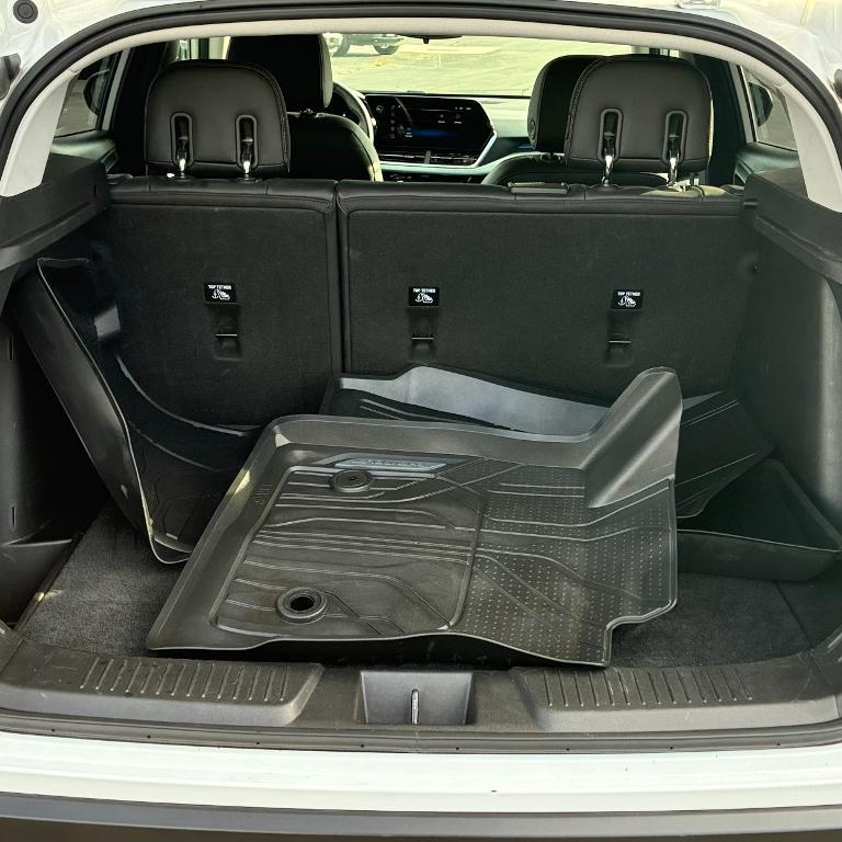 used 2024 Chevrolet Trax car, priced at $20,911