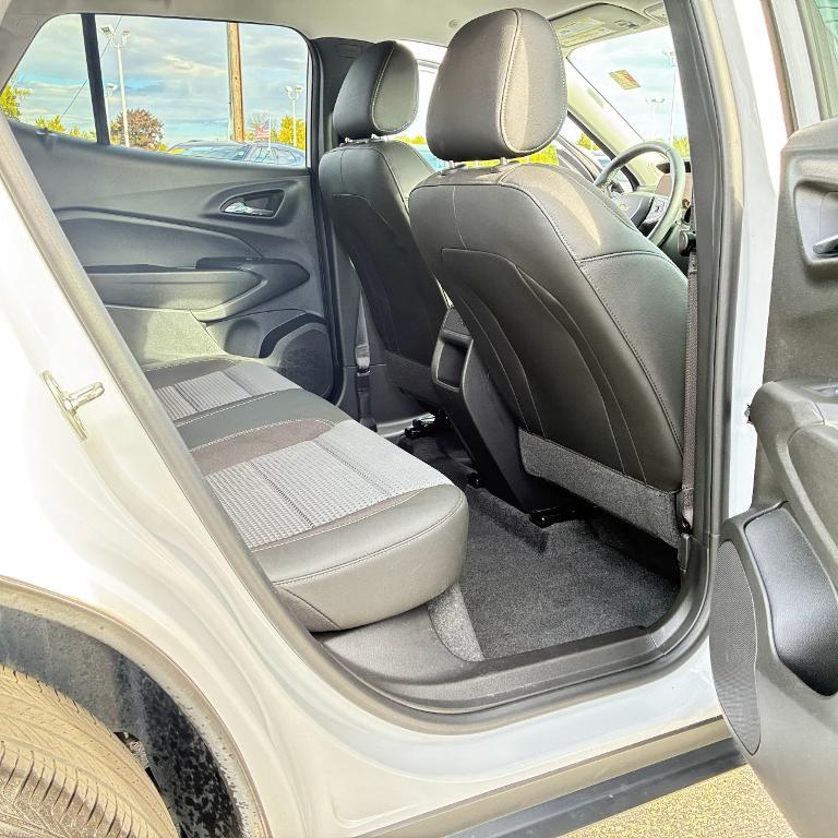 used 2024 Chevrolet Trax car, priced at $20,911