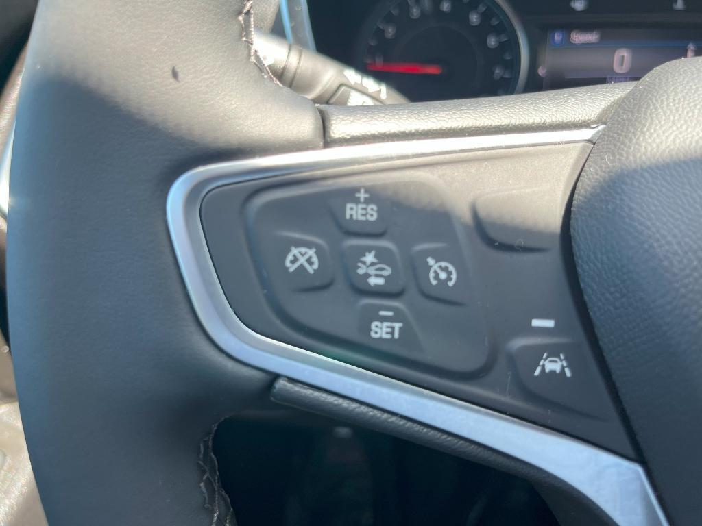 used 2023 Chevrolet Equinox car, priced at $22,999