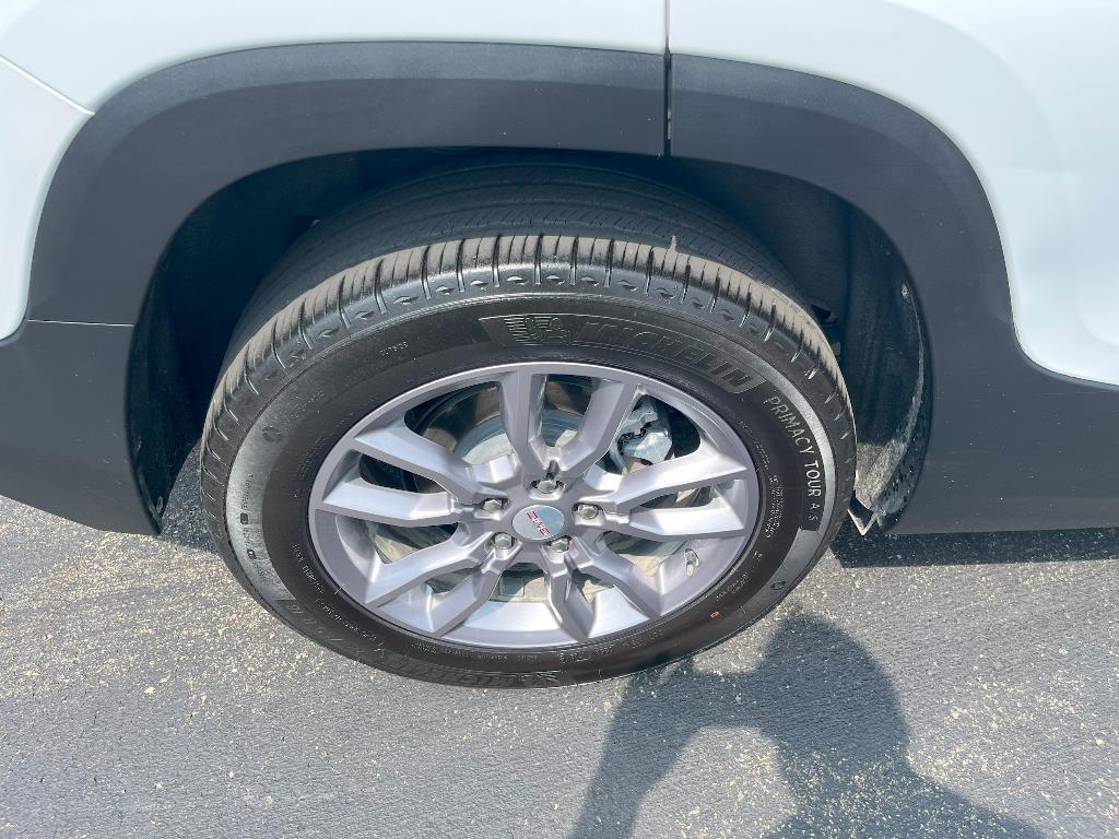 used 2022 GMC Terrain car, priced at $25,221