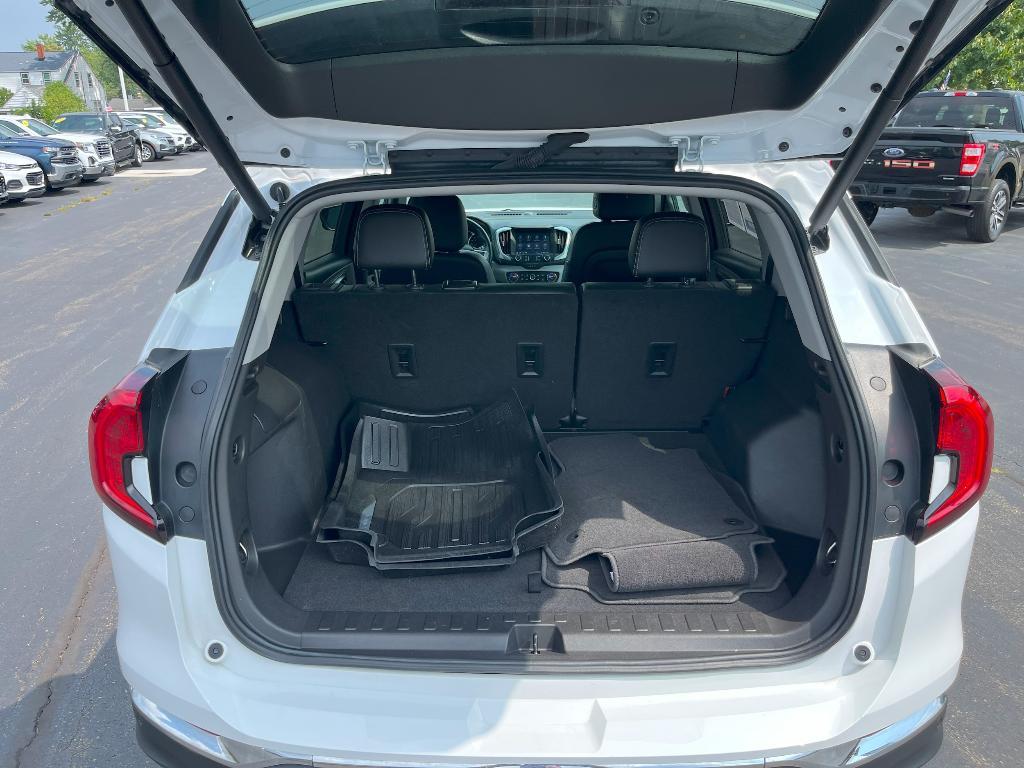 used 2022 GMC Terrain car, priced at $25,221