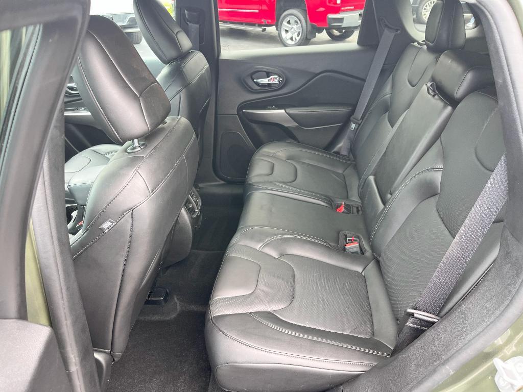 used 2021 Jeep Cherokee car, priced at $23,897