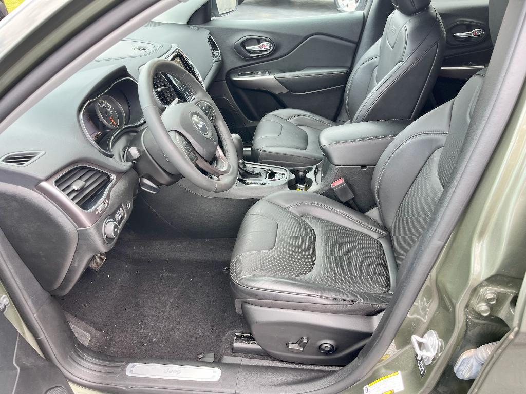 used 2021 Jeep Cherokee car, priced at $23,897