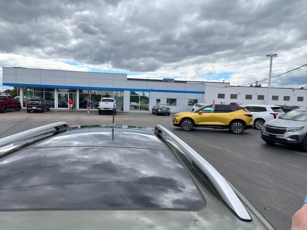 used 2021 Jeep Cherokee car, priced at $23,897