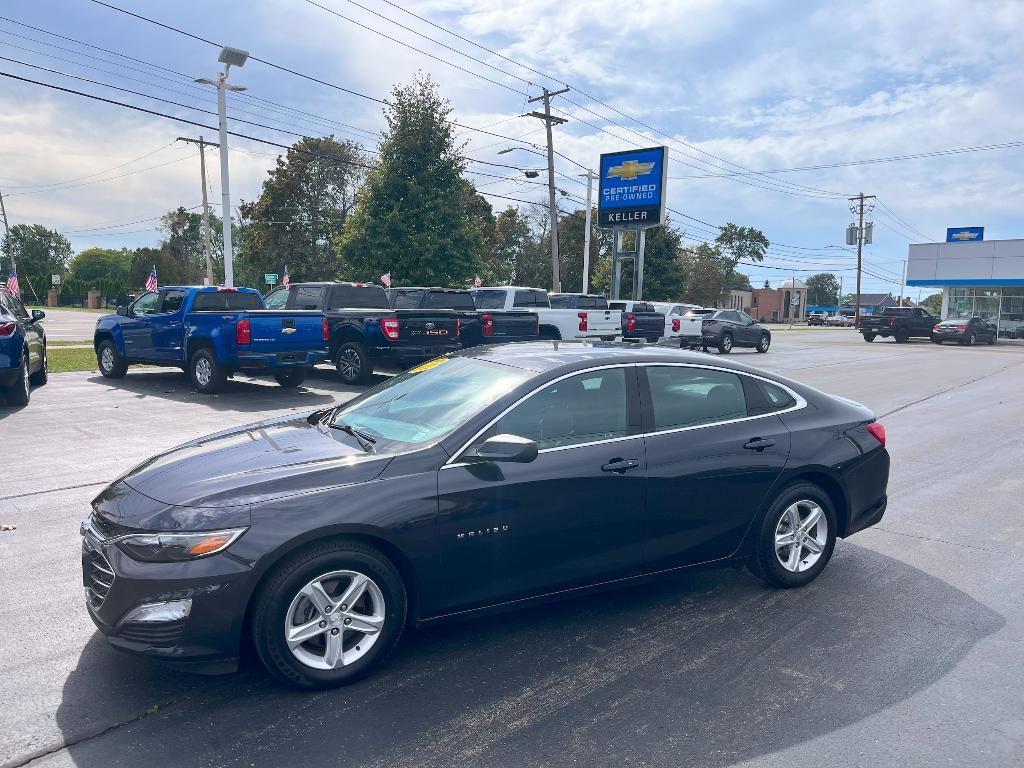 used 2022 Chevrolet Malibu car, priced at $19,999