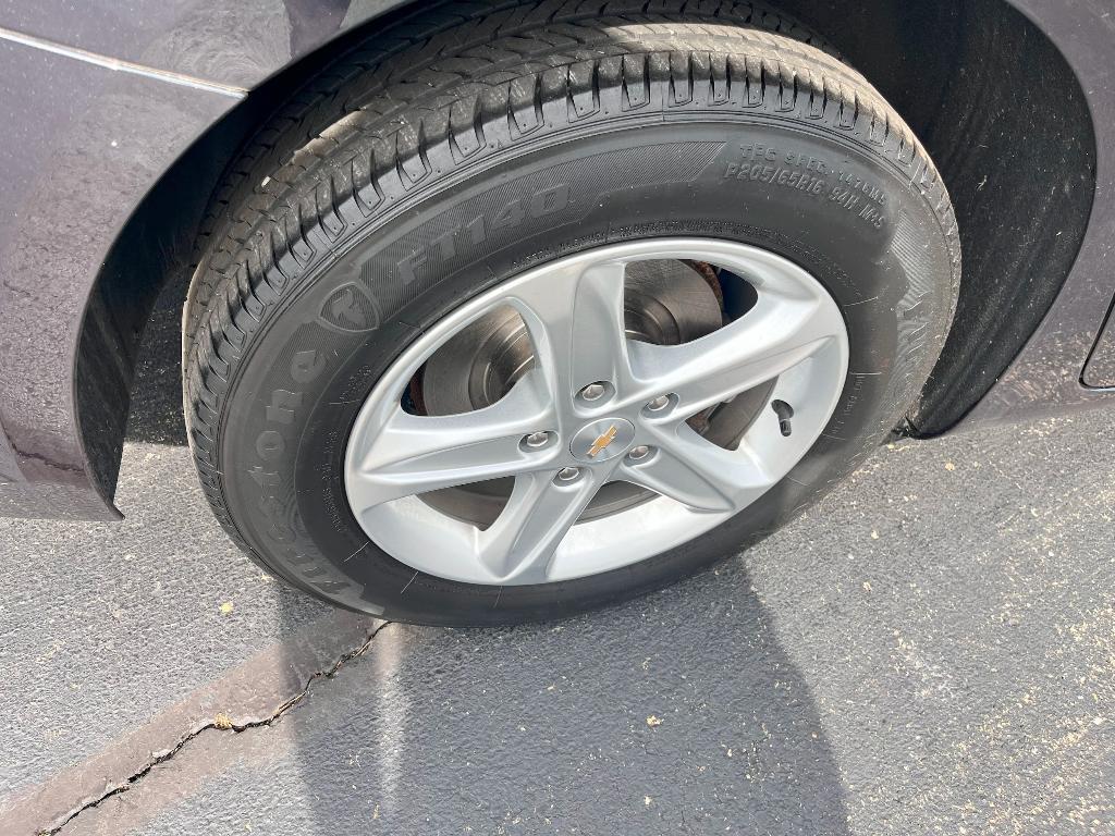 used 2022 Chevrolet Malibu car, priced at $19,999