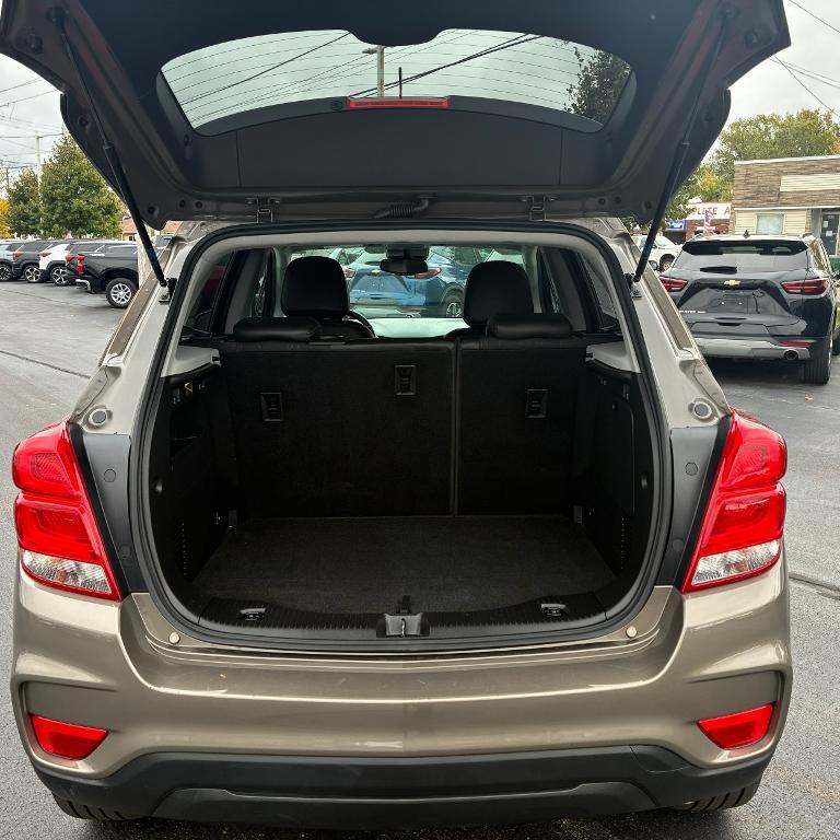 used 2022 Chevrolet Trax car, priced at $19,352