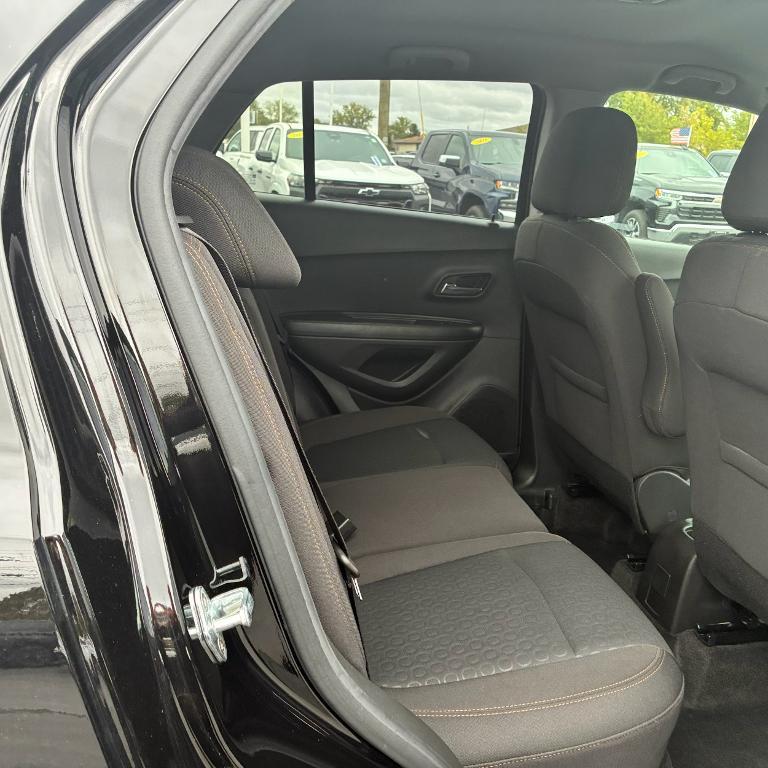 used 2022 Chevrolet Trax car, priced at $18,705