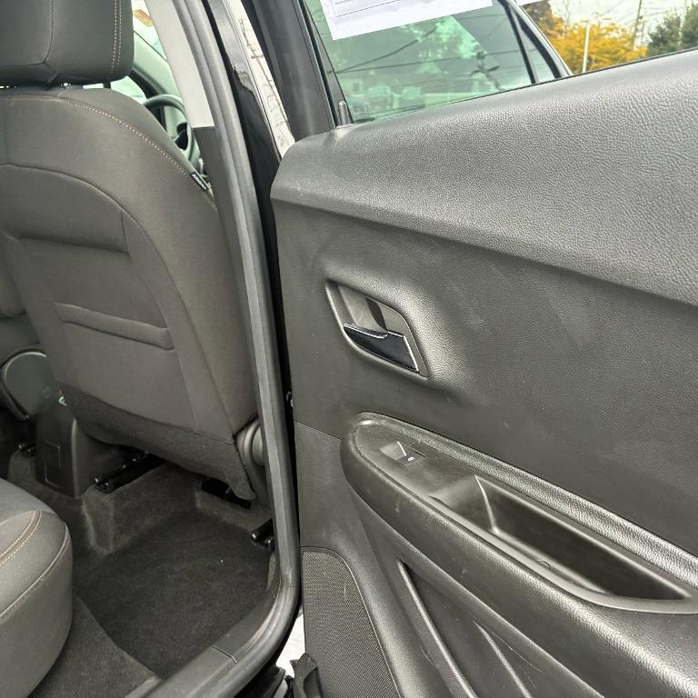 used 2022 Chevrolet Trax car, priced at $18,705