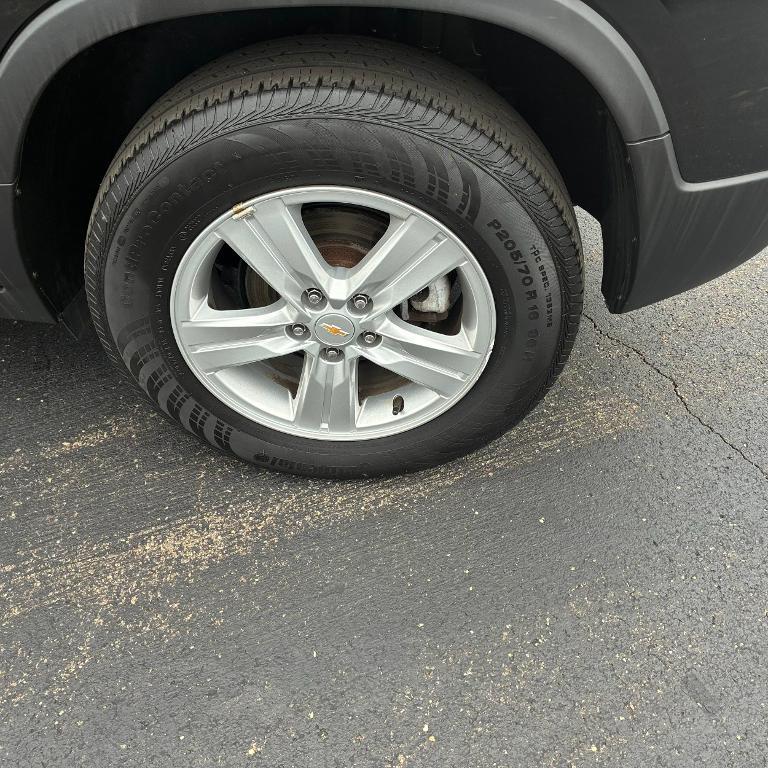 used 2022 Chevrolet Trax car, priced at $18,705