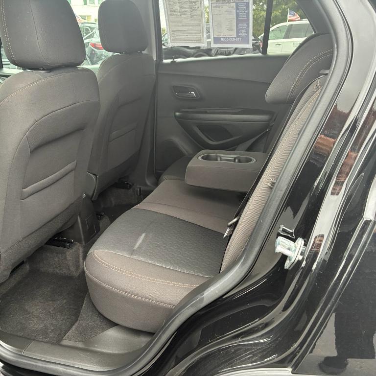 used 2022 Chevrolet Trax car, priced at $18,705