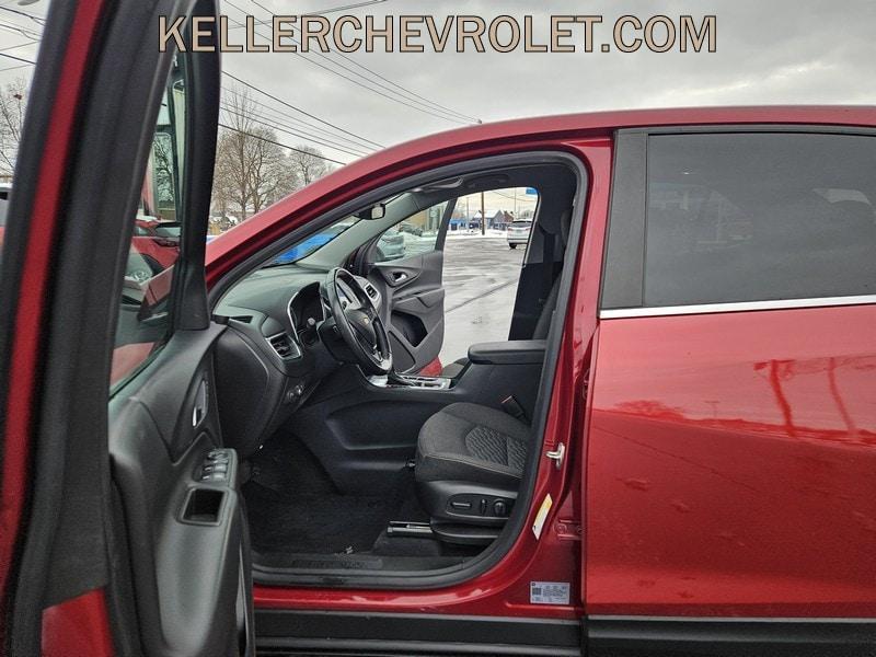 used 2021 Chevrolet Equinox car