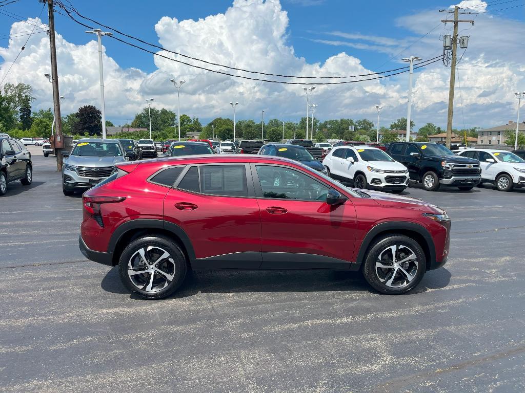 used 2024 Chevrolet Trax car, priced at $22,484