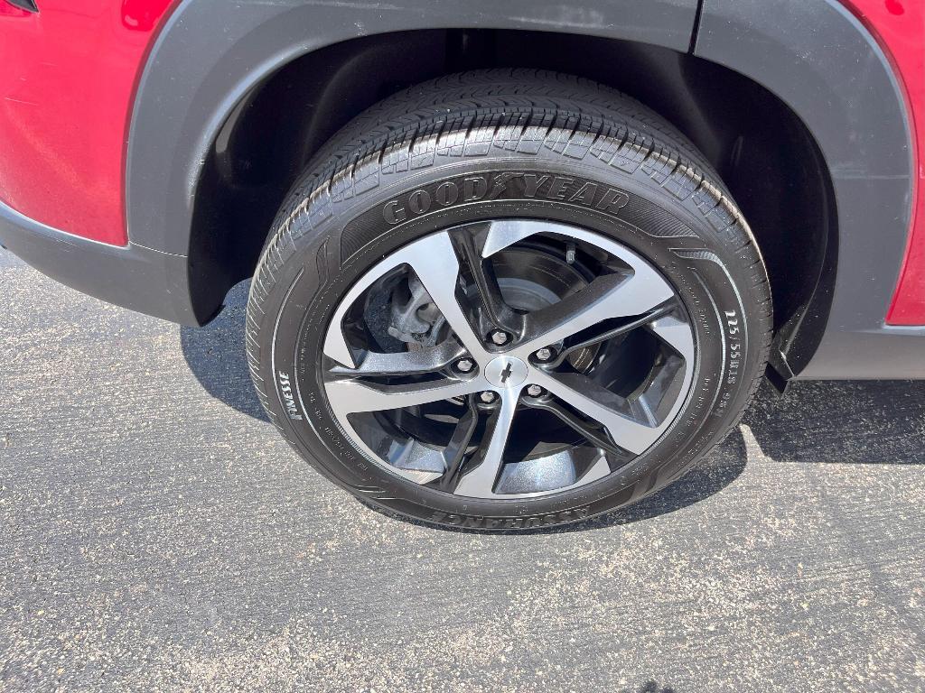 used 2024 Chevrolet Trax car, priced at $22,484