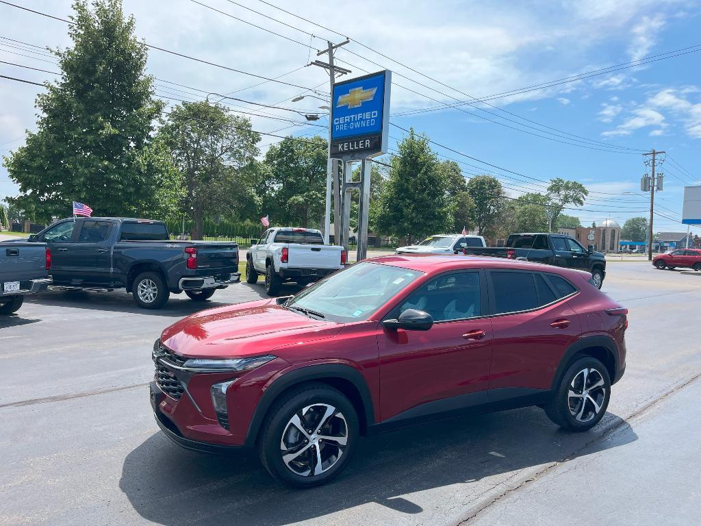 used 2024 Chevrolet Trax car, priced at $22,484