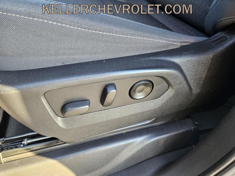 used 2022 Chevrolet Silverado 1500 car, priced at $43,369