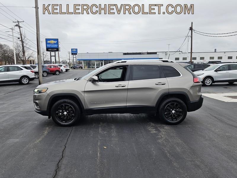 used 2019 Jeep Cherokee car, priced at $14,990