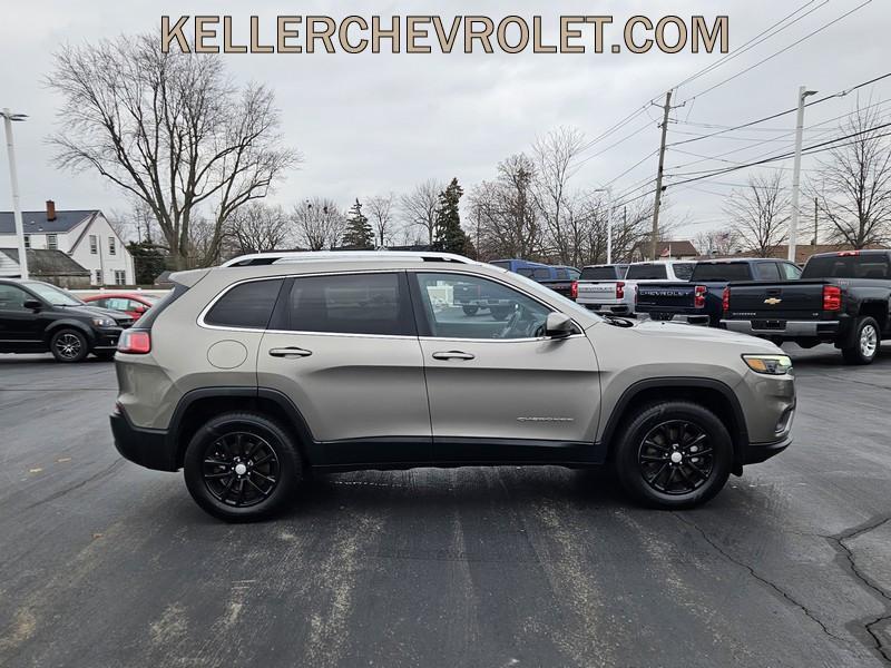 used 2019 Jeep Cherokee car, priced at $14,990