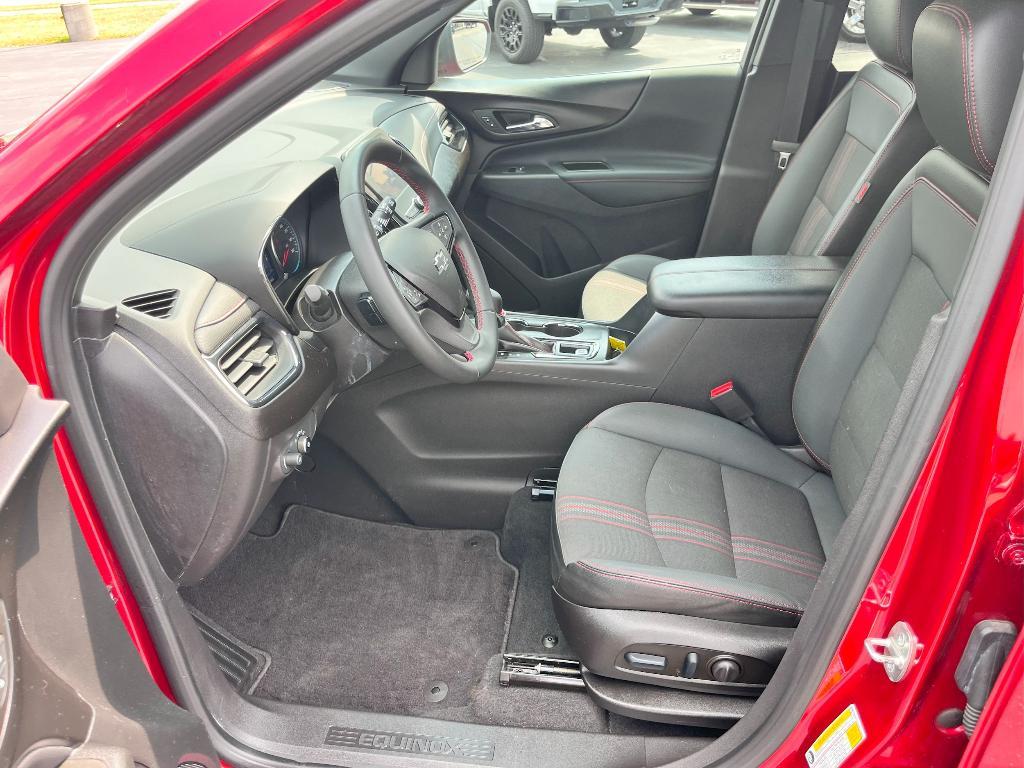 used 2023 Chevrolet Equinox car, priced at $25,999
