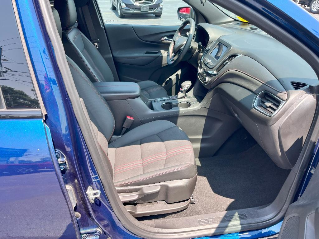 used 2023 Chevrolet Equinox car, priced at $24,999