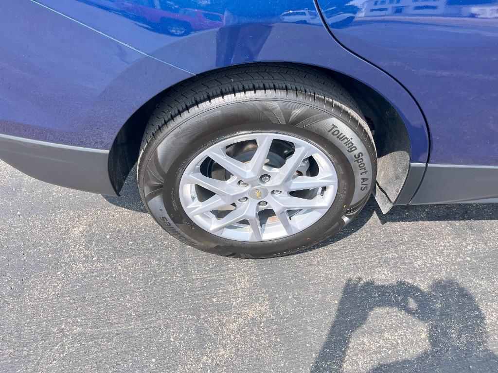 used 2022 Chevrolet Equinox car, priced at $21,194