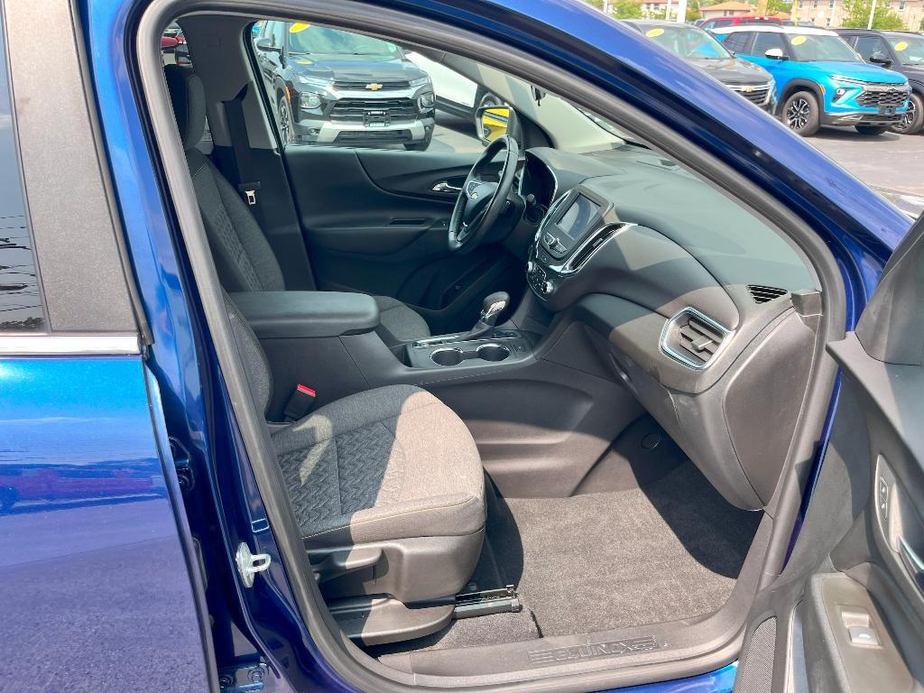 used 2022 Chevrolet Equinox car, priced at $21,194